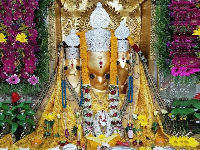 Maa Baglamukhi